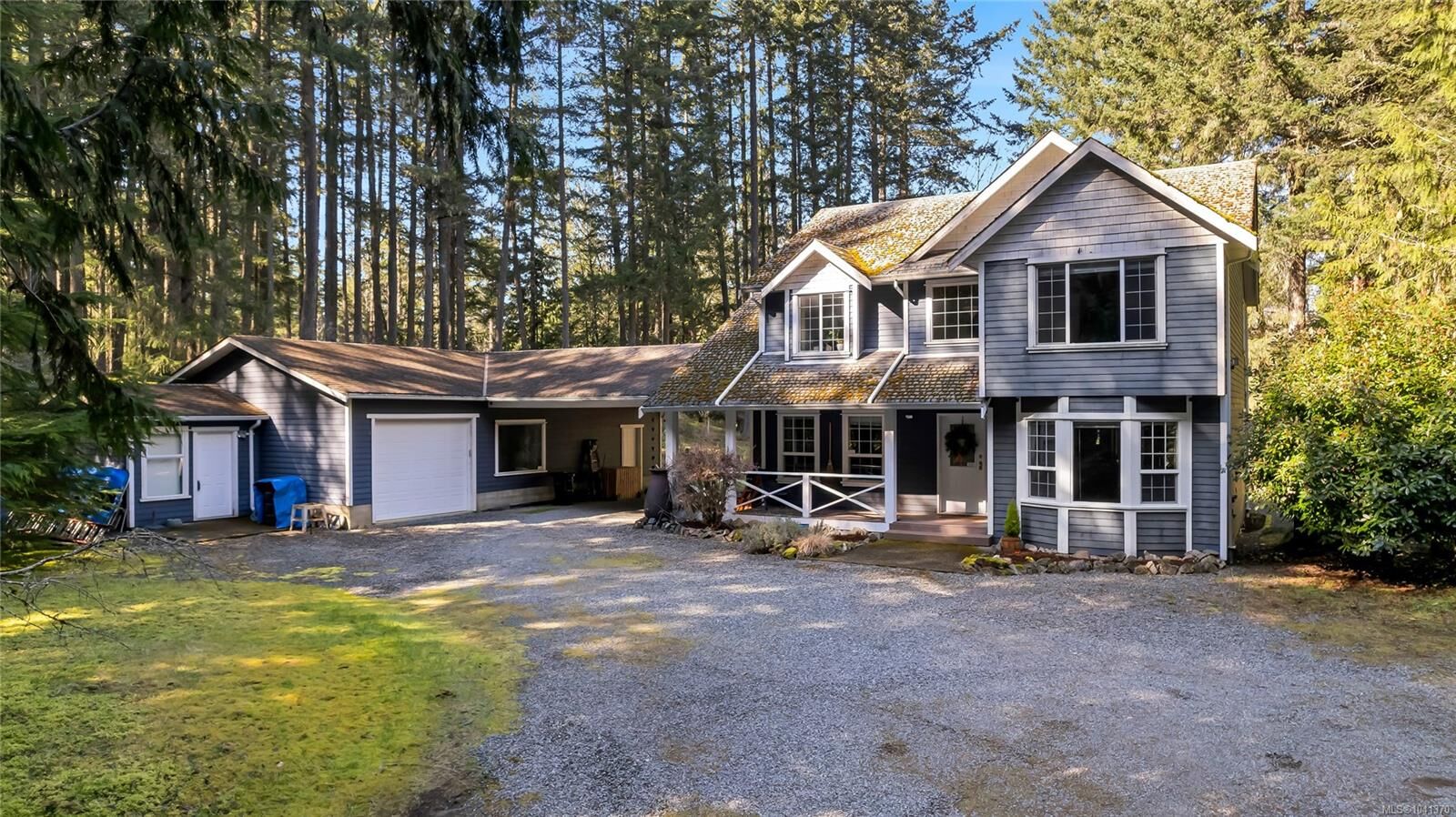 Property Photo: 1850 Lakewood Rd BC V0R 2W0