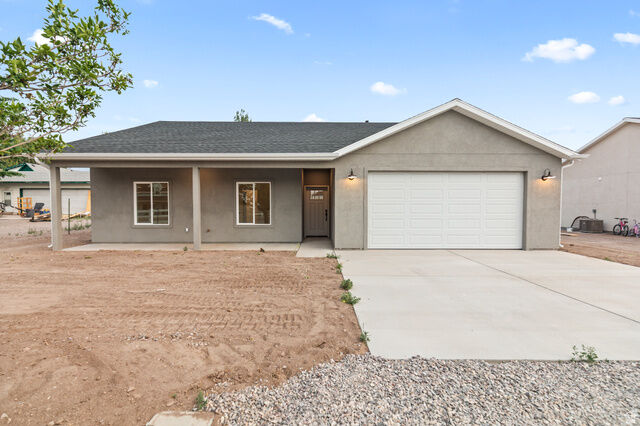 Property Photo: 335 W 230 N UT 84754