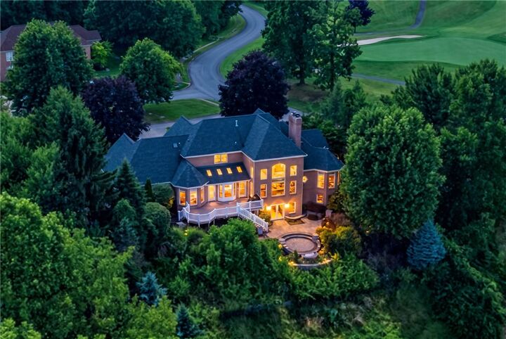 Property Photo: 5003 Old Orchard Lane PA 15044