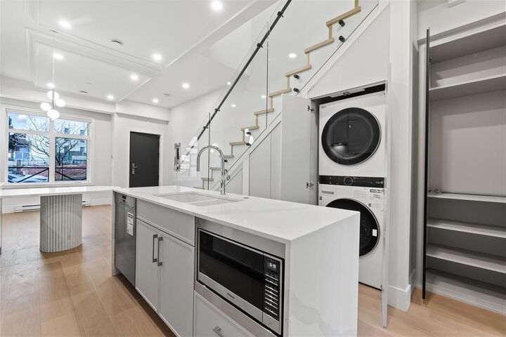 Property Photo: 1510 W 61st Avenue BC V6P 4Y9