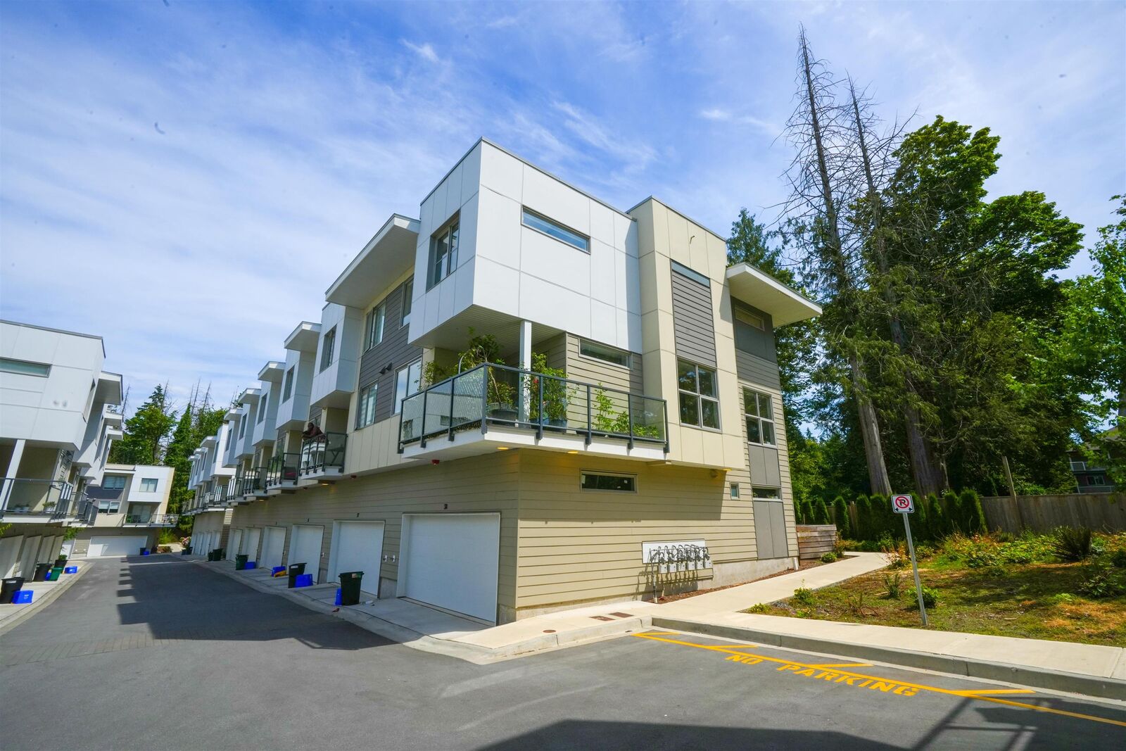 Property Photo: 12585 104A Avenue 38 BC V3V 0G7