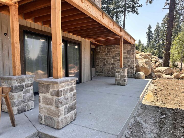 Property Photo:  1125 Aspen Ridge  ID 83638 
