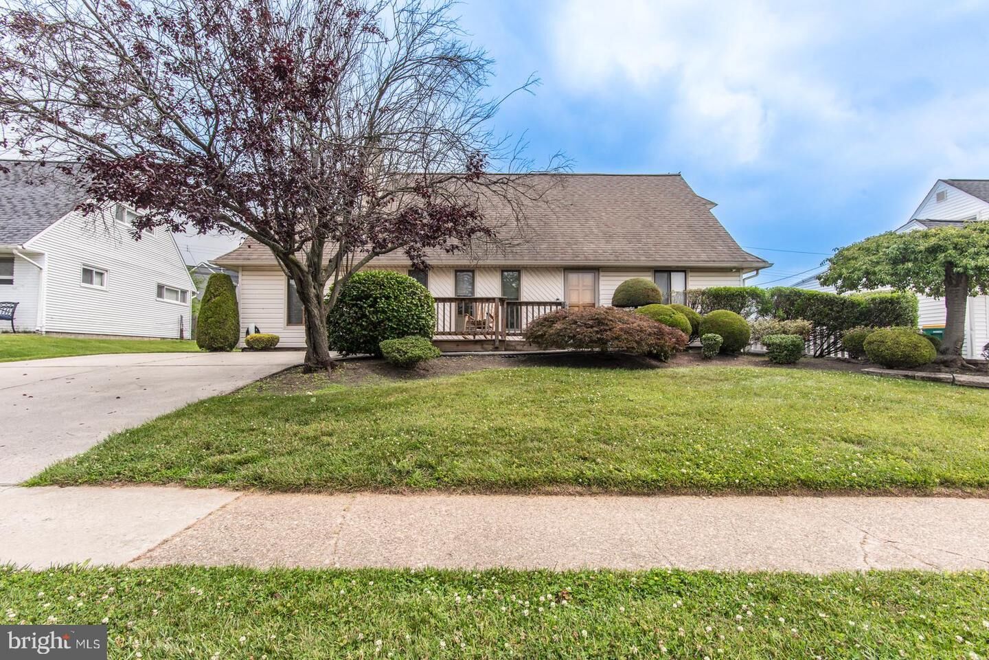 Property Photo:  23 Begonia Lane  PA 19054 
