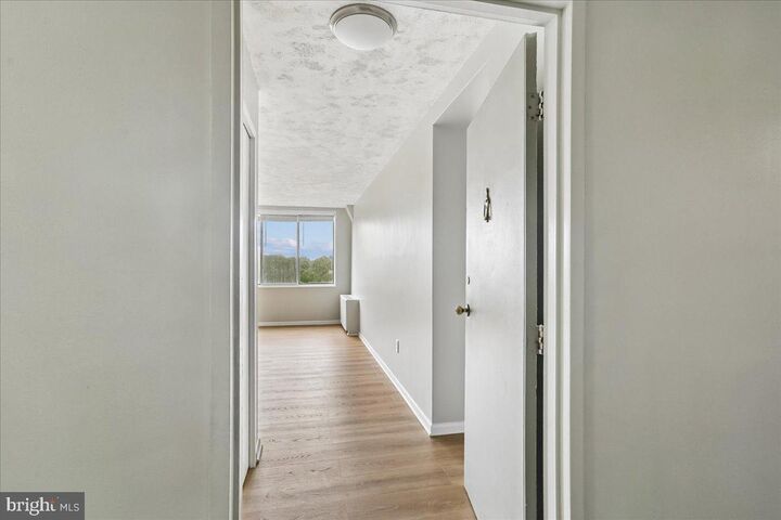 Property Photo:  6621 Wakefield Drive 507  VA 22307 