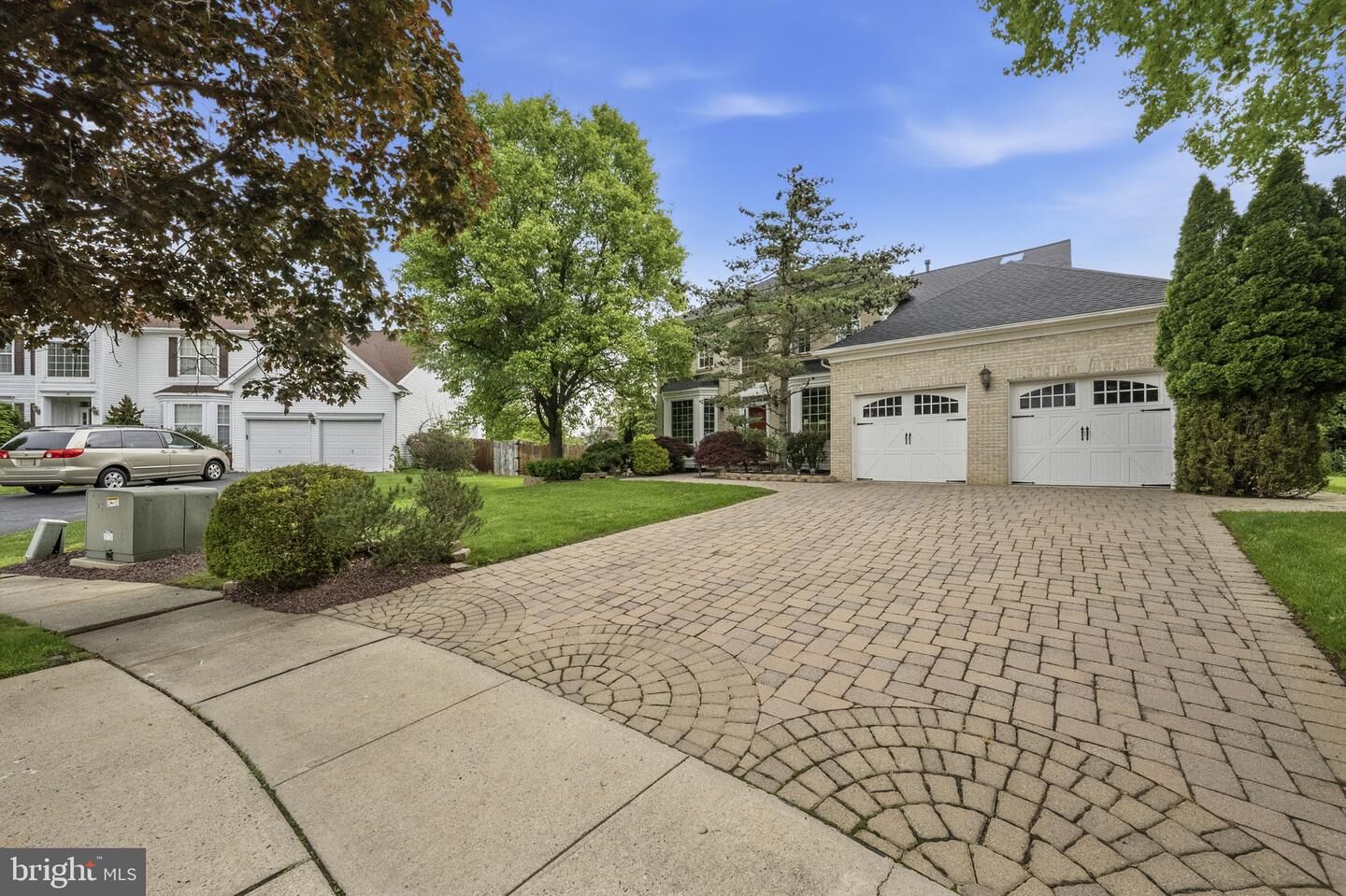 Property Photo:  51 Stonehedge Drive  NJ 08520 