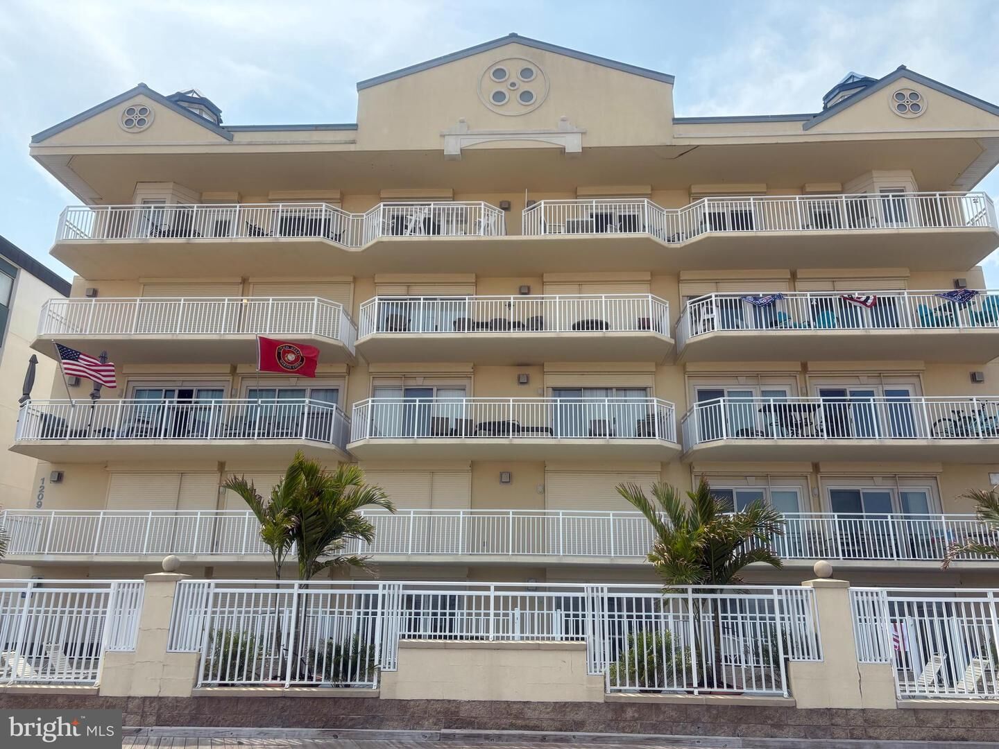 Property Photo:  1209 Atlantic Avenue 302  MD 21842 
