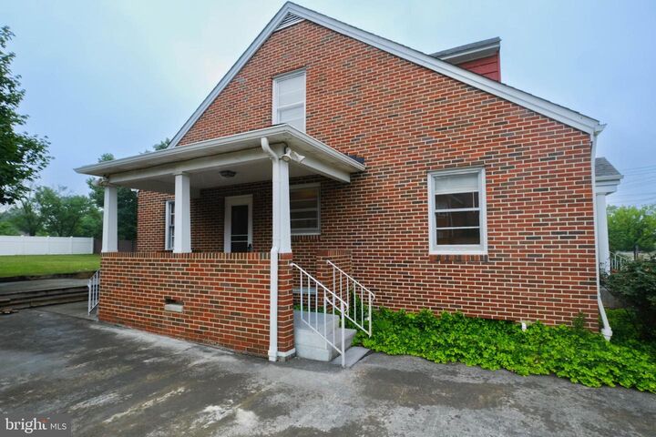 Property Photo: 419 Van Fossen Street VA 22601