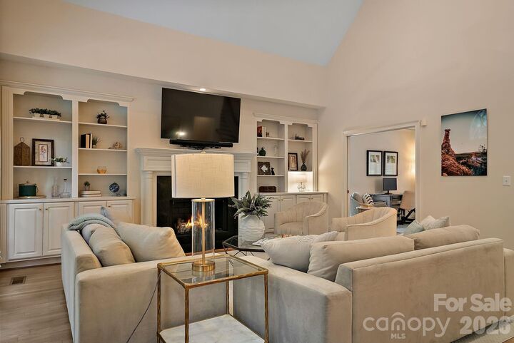 Property Photo:  10917 Lederer Avenue  NC 28277 