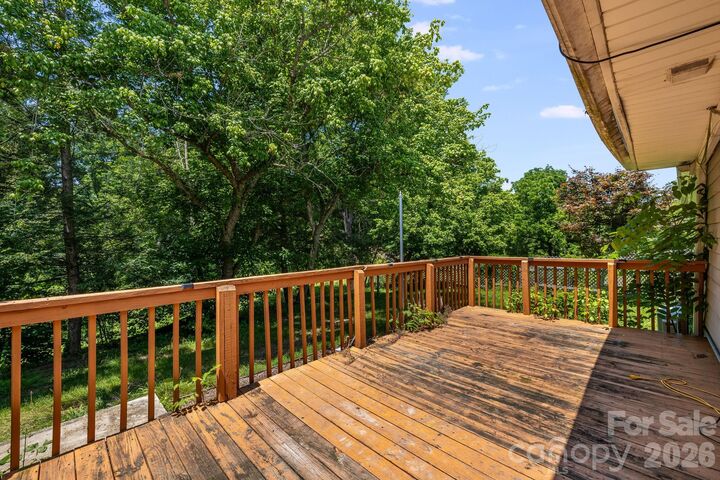 Property Photo:  67 Banks Town Road  NC 28787 