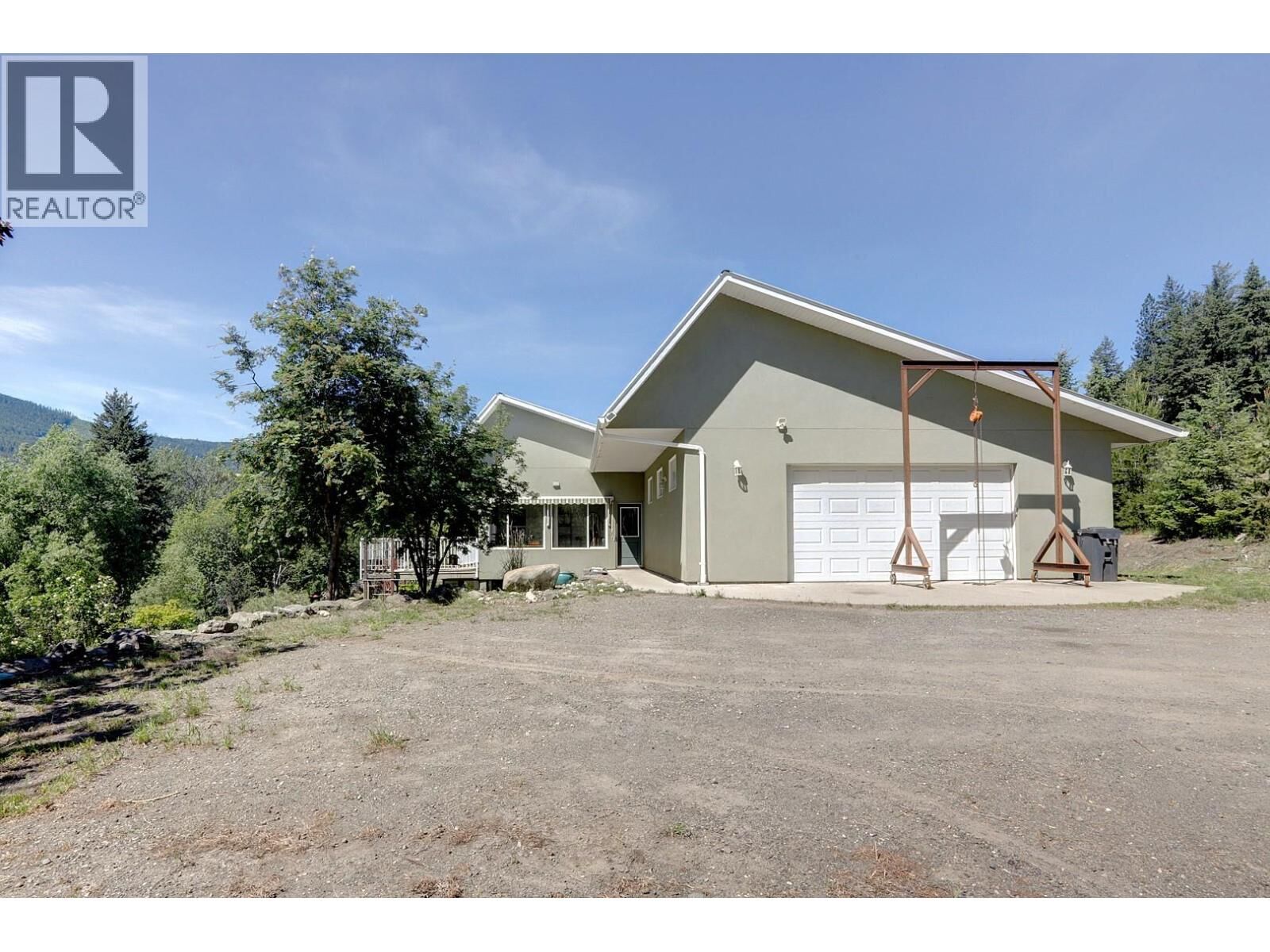 Property Photo: 4375 97 Highway BC V0E 1W1