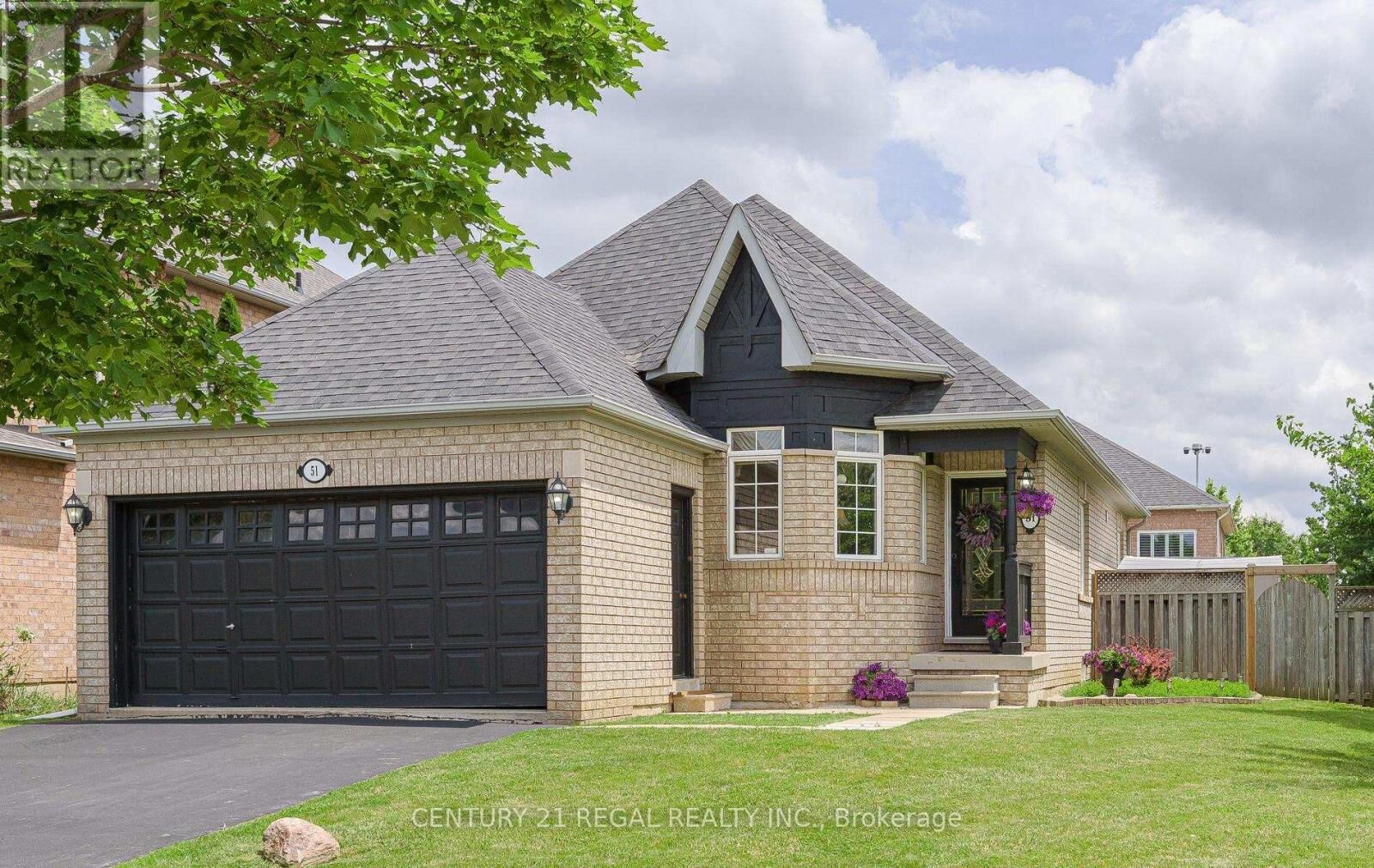 Property Photo:  51 Royal Valley Drive  ON L7C 1A9 