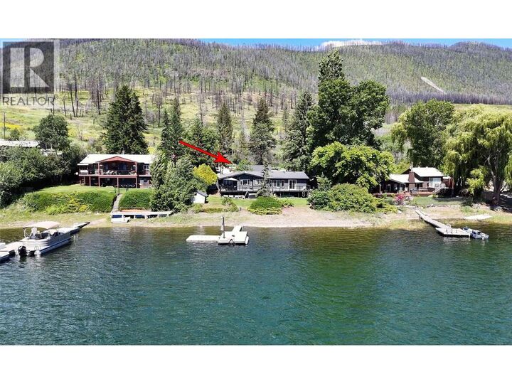 1475 Little Shuswap Lake Road — photo 1