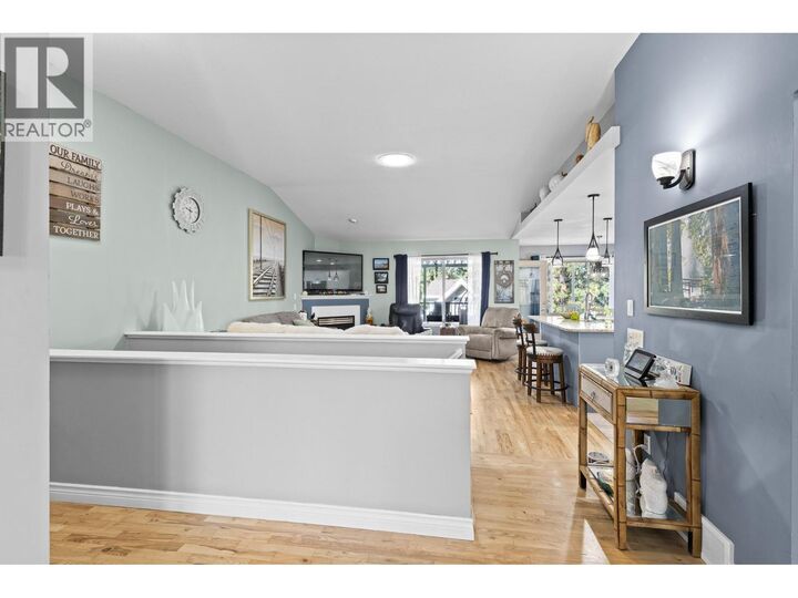 Property Photo: 3425 East Boundary Road 8 BC V4T 2W6