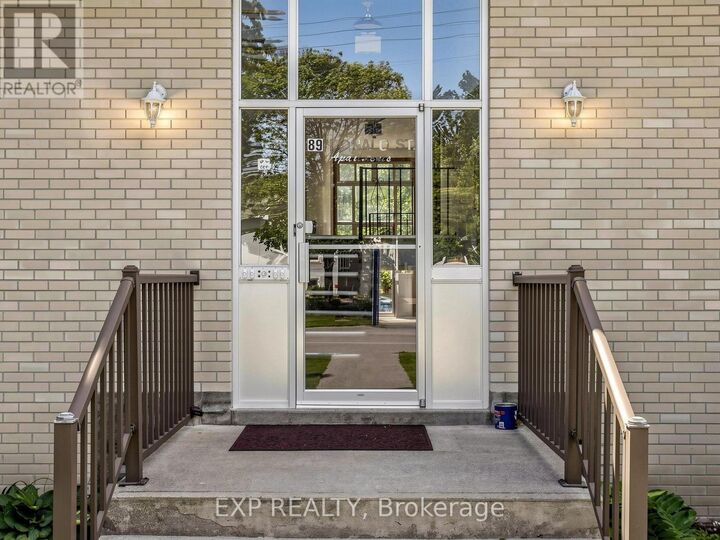 Property Photo: 89 Donald Street ON L4N 1E6