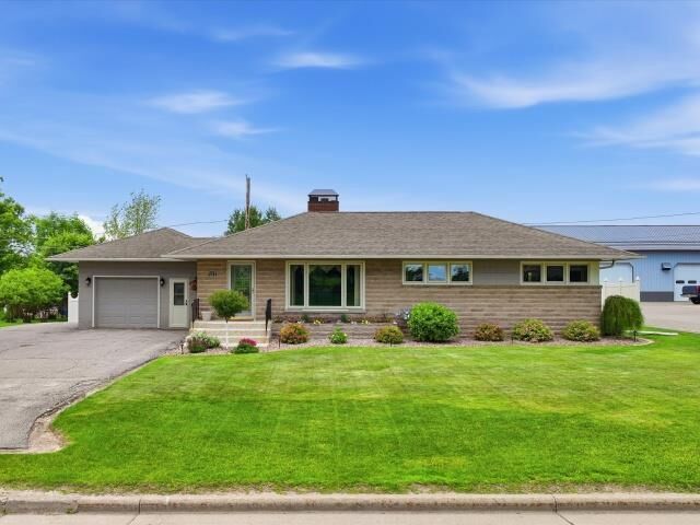 Property Photo:  821 S Division Street  WI 54421 