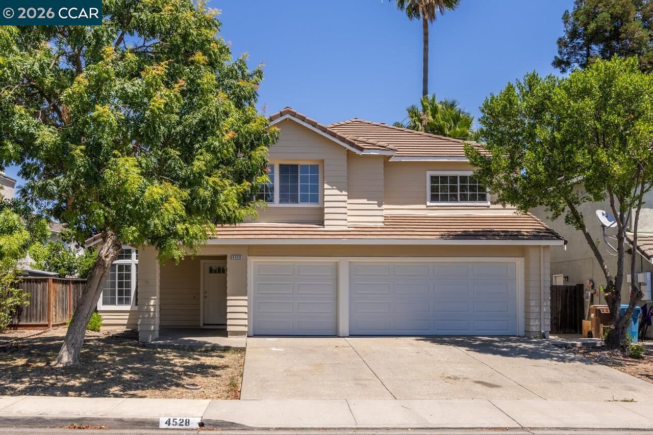 Property Photo:  4528 Knollpark Cir  CA 94531 
