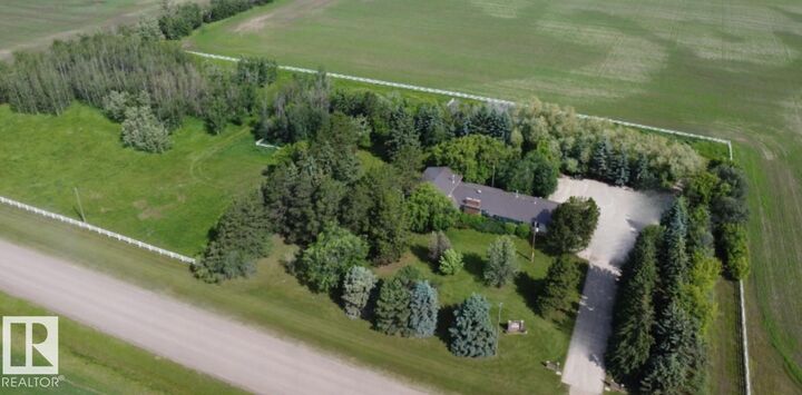 26530 Twp Rd 590 — photo 1