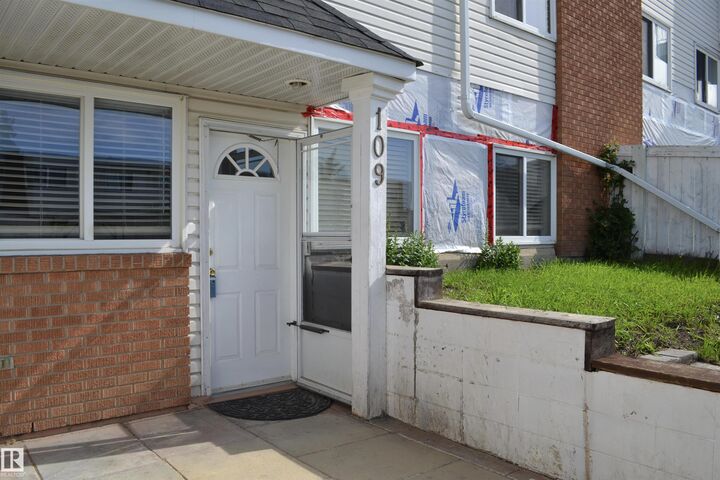 Property Photo:  14530 52 Street NW 109  AB T5A 3K5 