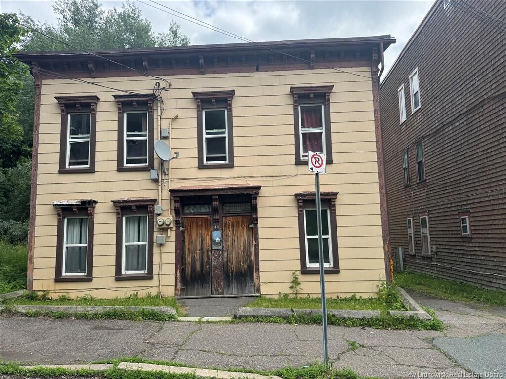 Property Photo:  44 Kennedy Street  NB E2K 1C4 