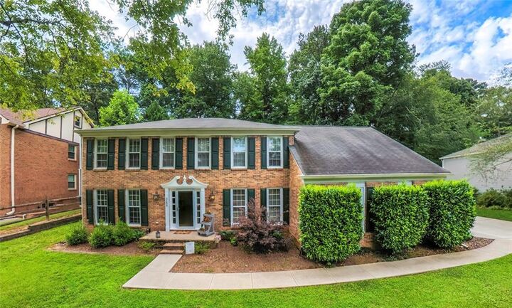 Property Photo: 5156 Wentworth Drive GA 30092