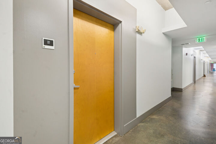 Property Photo: 245 N Highland Avenue NE 321 GA 30307