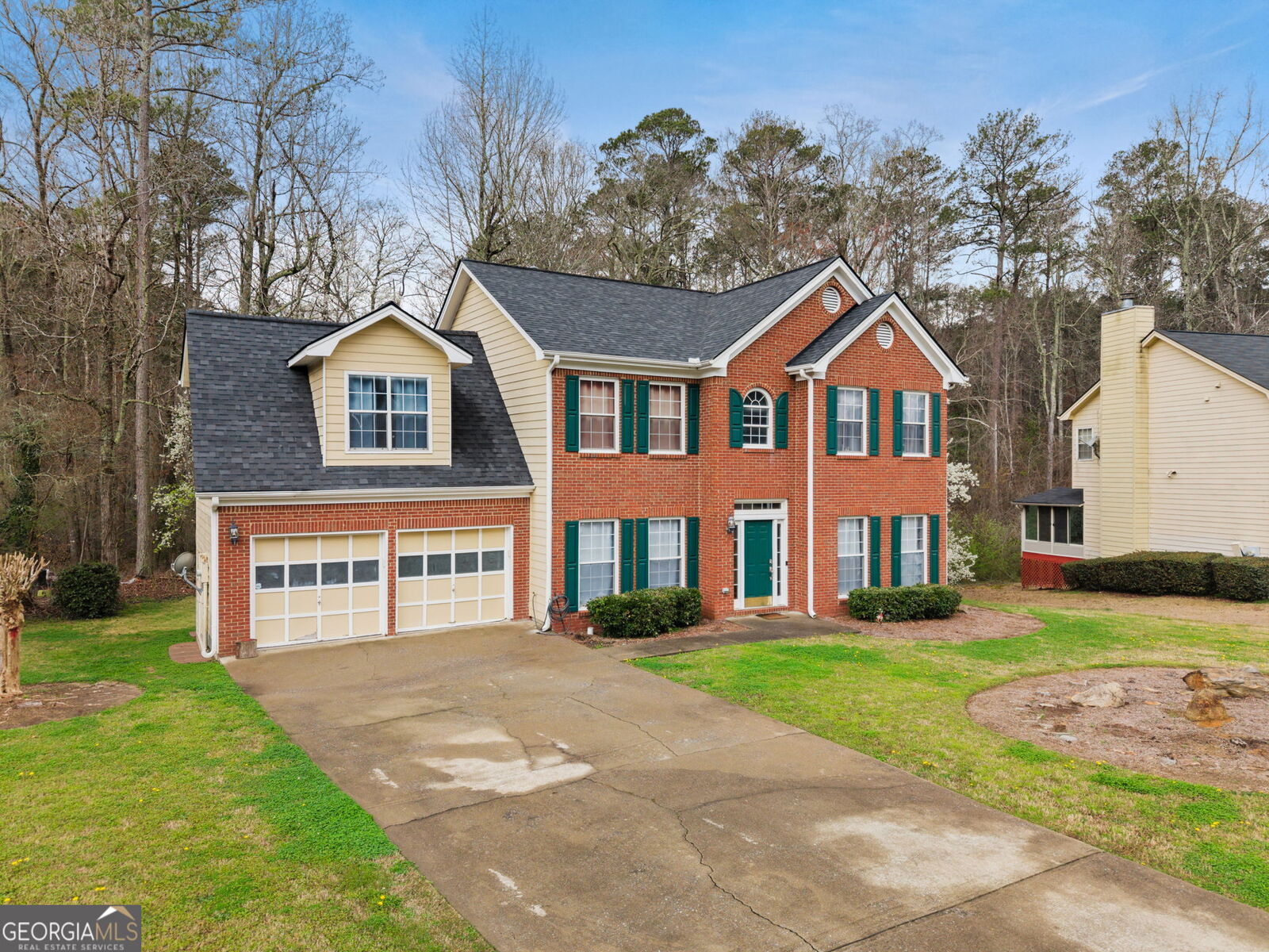 Property Photo:  2095 Enon Mills Drive SW  GA 30331 