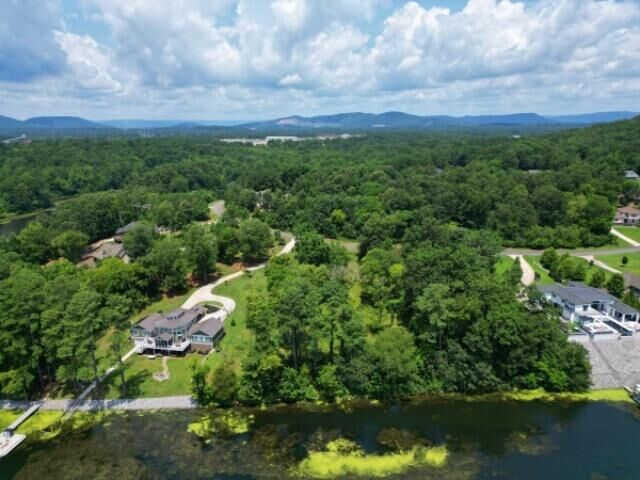 Property Photo:  207 Redstone Drive  AL 35769 