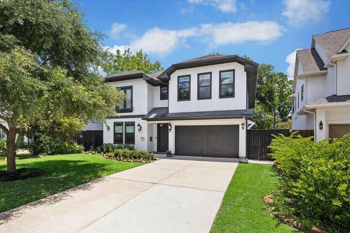 Property Photo:  1539 Hewitt Drive  TX 77018 