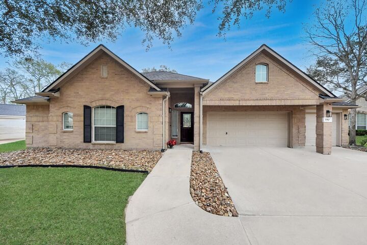 Property Photo: 1910 Fox Path Court TX 77494