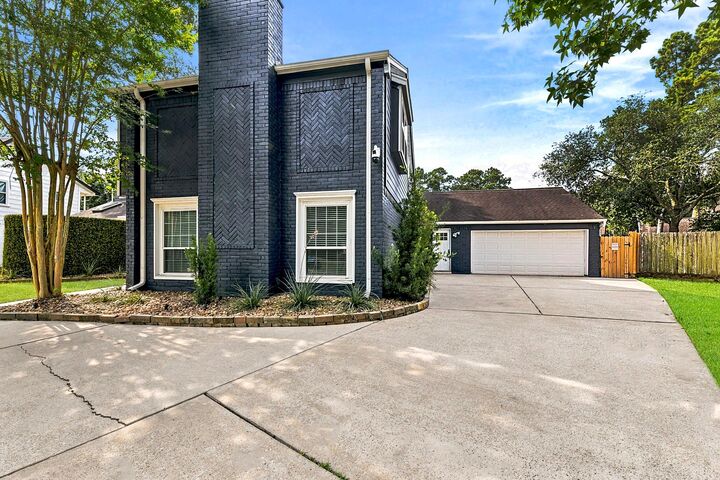 Property Photo: 10507 Normont Drive TX 77070