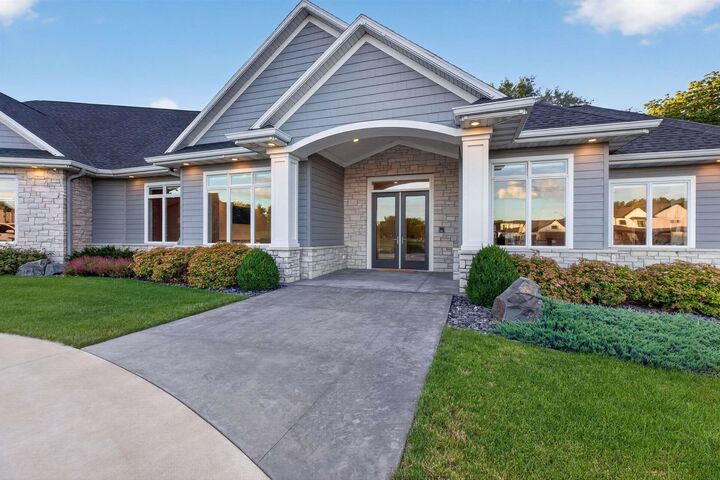 Property Photo: 1214 Lakeshore Drive IA 50613