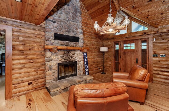 Property Photo:  27740 Timber Road  IA 50134 