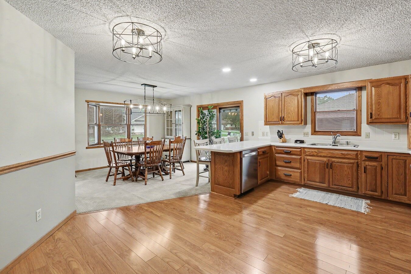 Property Photo: 416 E 15th Street IA 50219
