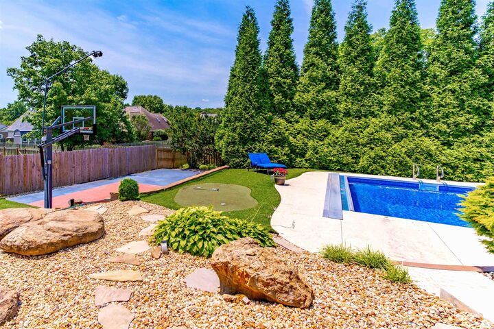 Property Photo:  10202 Brookcrest Drive  IN 47711 