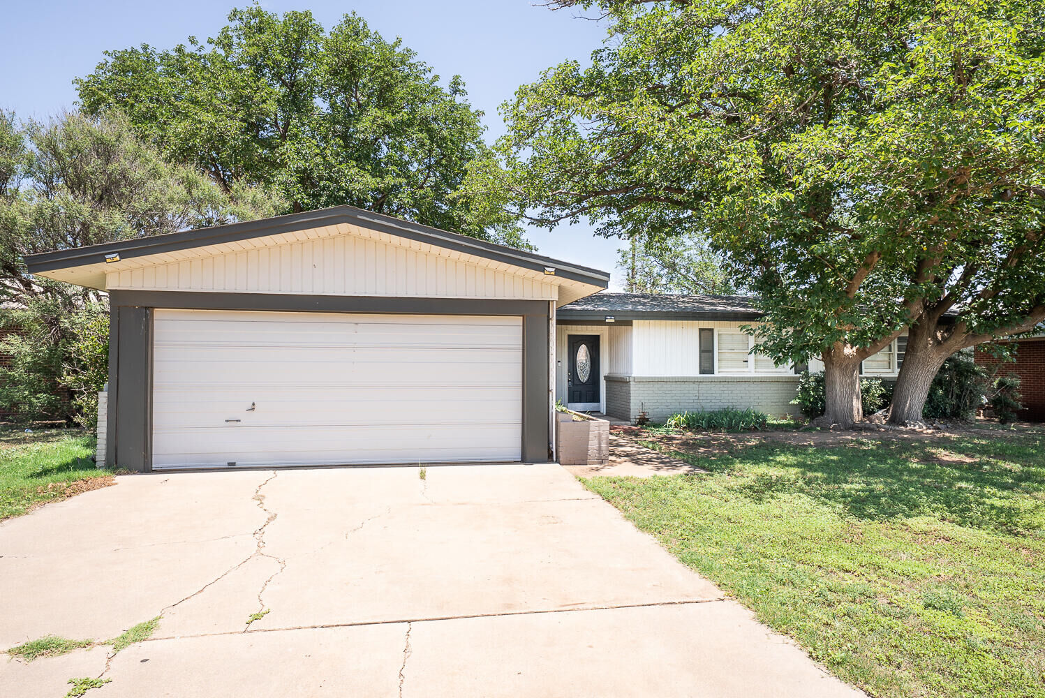 Property Photo:  4604 31st Street  TX 79410 