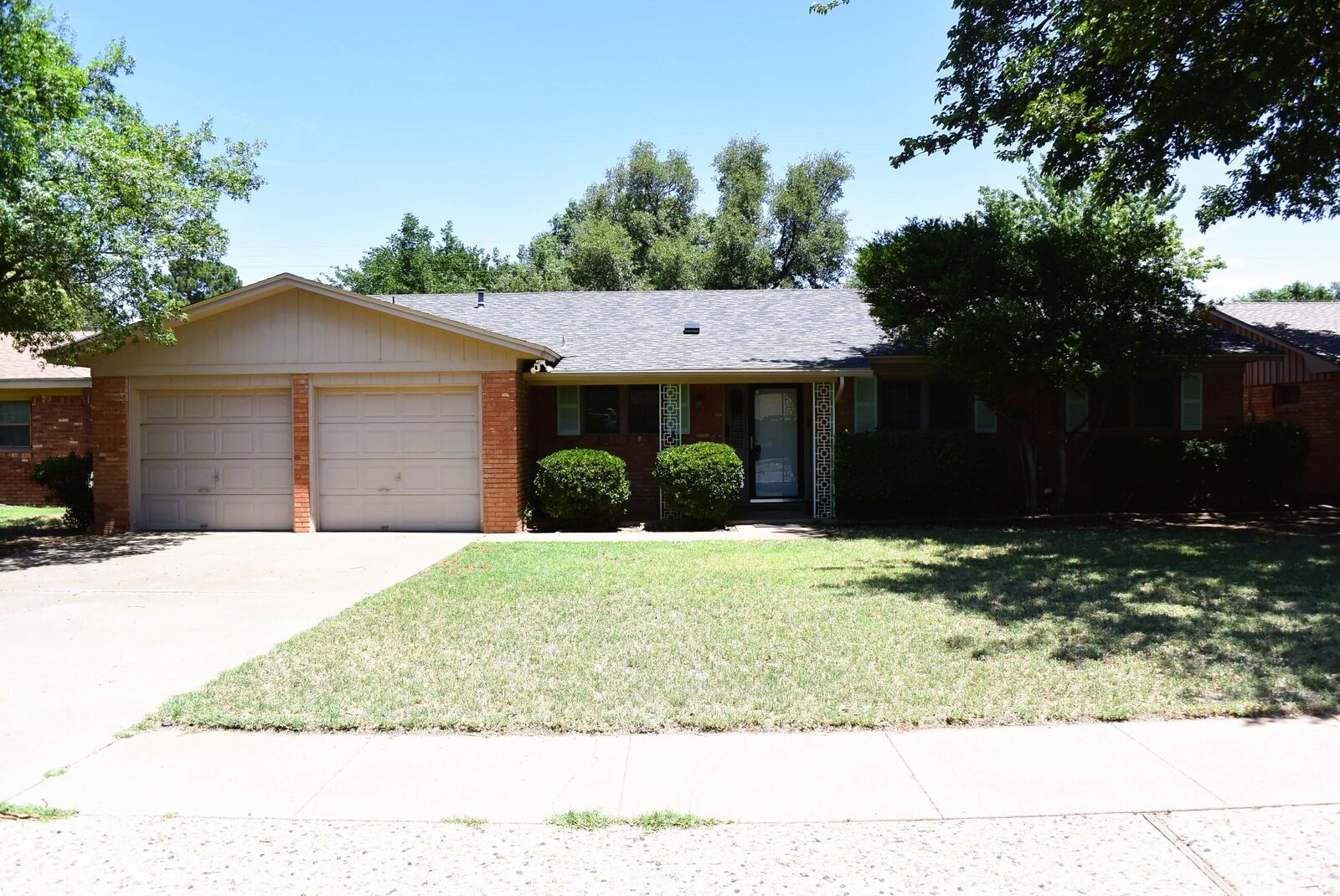 Property Photo: 3624 55th Street TX 79413