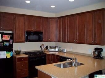 Property Photo:  1822 Hemming Way  PA 18104 