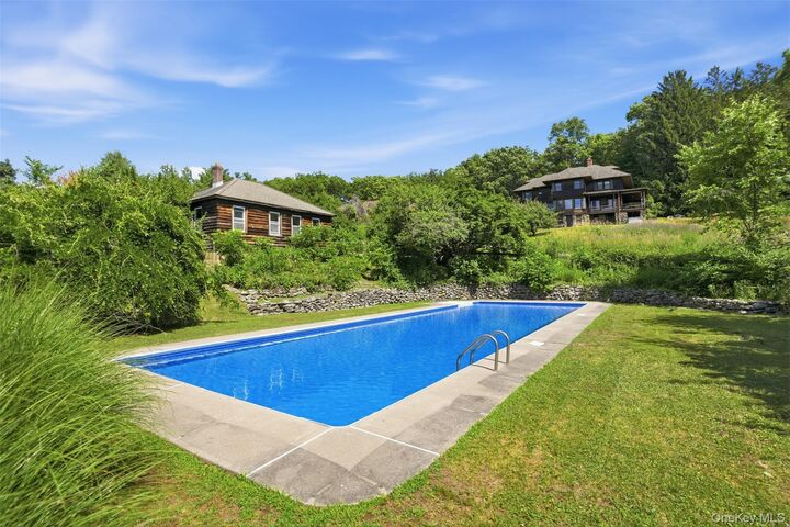 Property Photo:  37 Ridge Road  NY 12518 