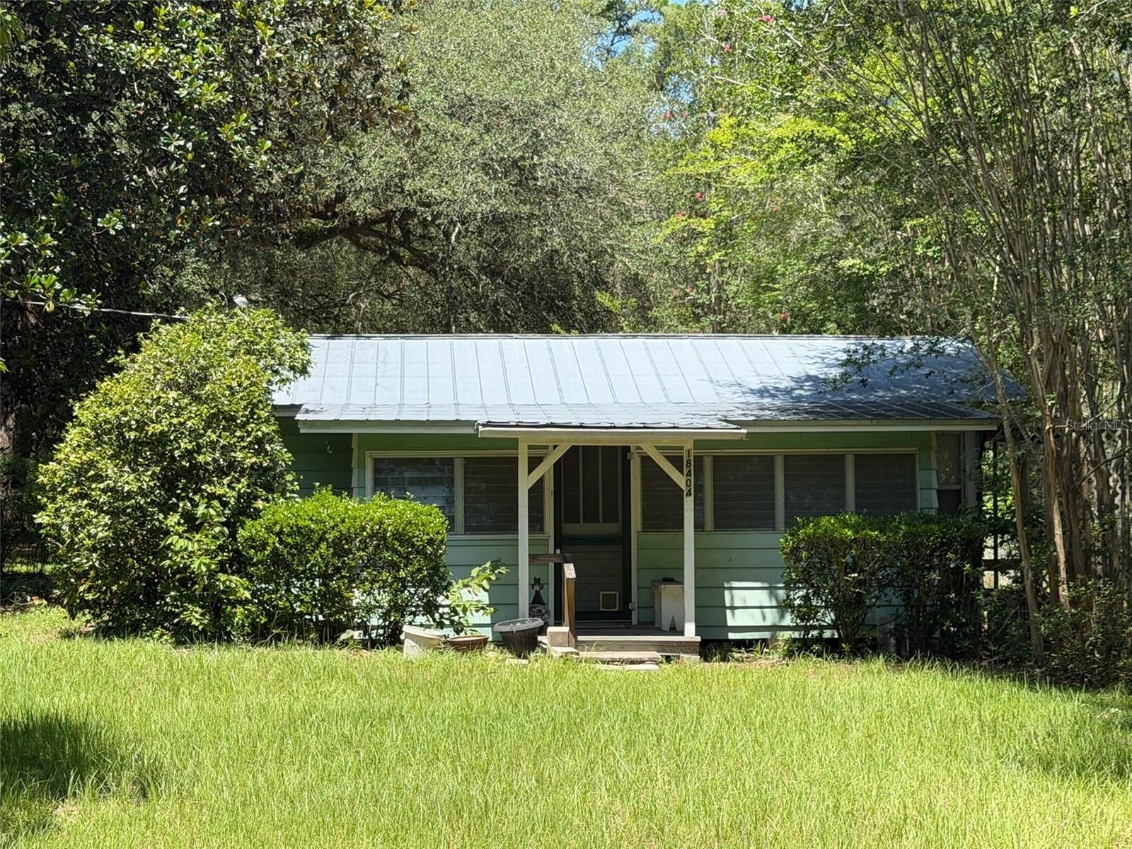 Property Photo:  18404 NW 272nd Terrace  FL 32643 