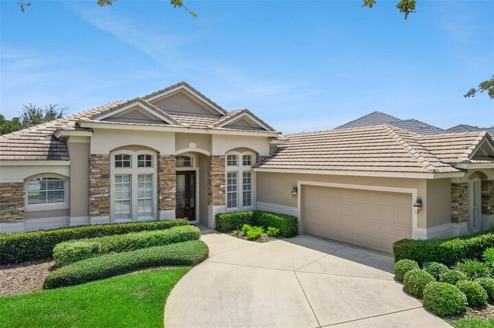 Property Photo: 1206 Saint Albans Loop FL 32746