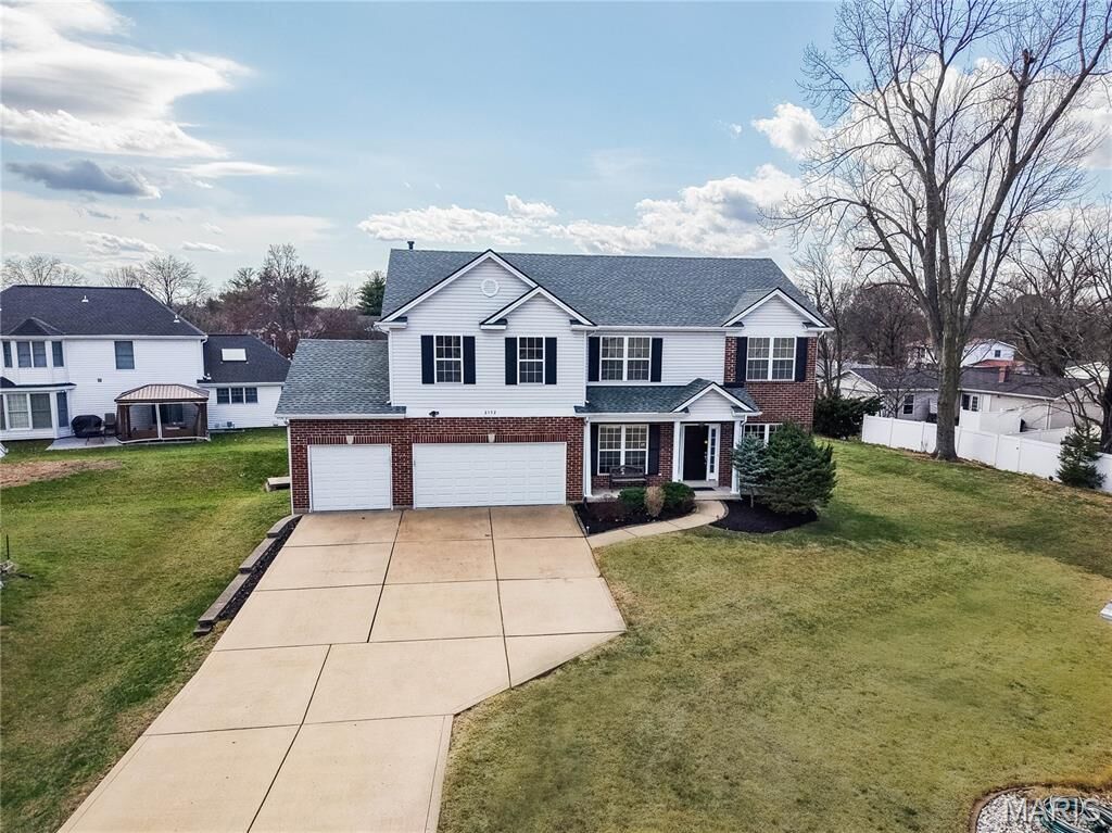 Property Photo:  2352 The Courts Drive  MO 63017 