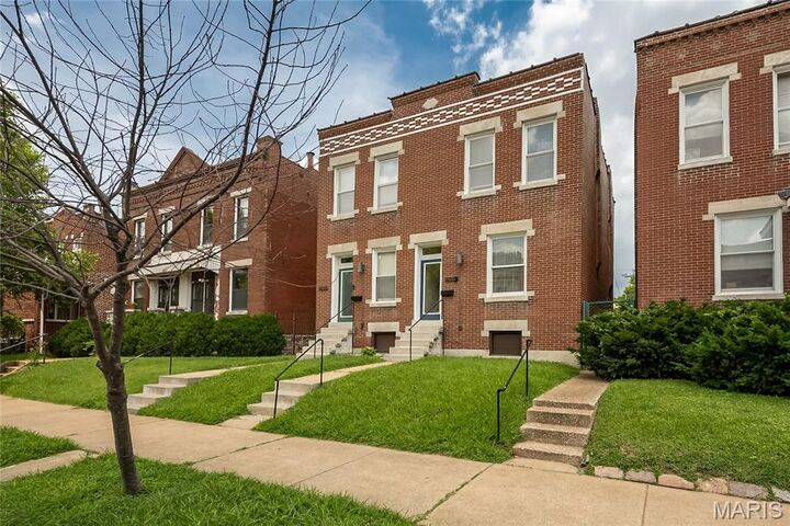Property Photo:  4015 Shenandoah Avenue  MO 63110 