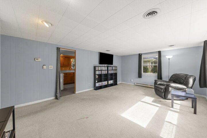 Property Photo: 1915 Roberts Street IL 60481