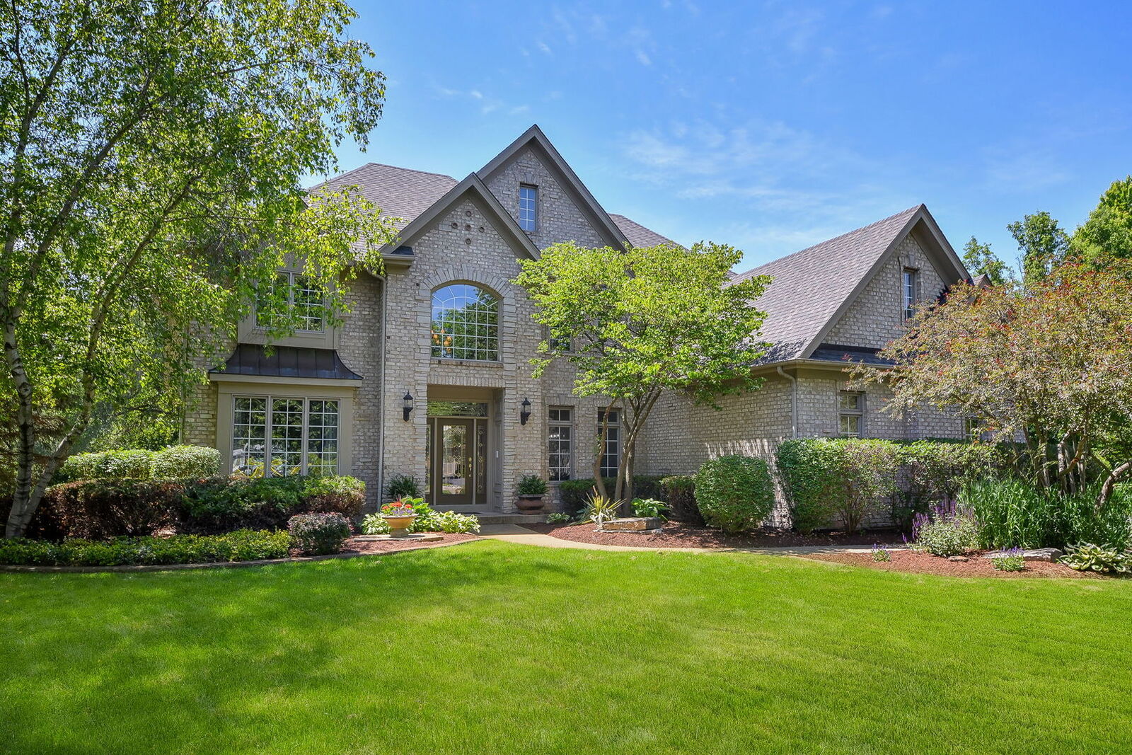 Property Photo: 7N570 Stevens Glen Road IL 60175