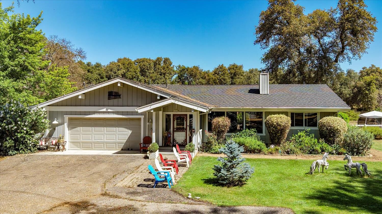 Property Photo:  18310 Gray Oak Drive  CA 95975 