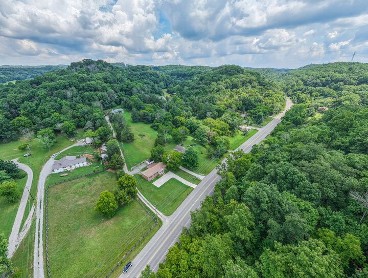 Property Photo:  4218 Long Hollow Pike  TN 37072 