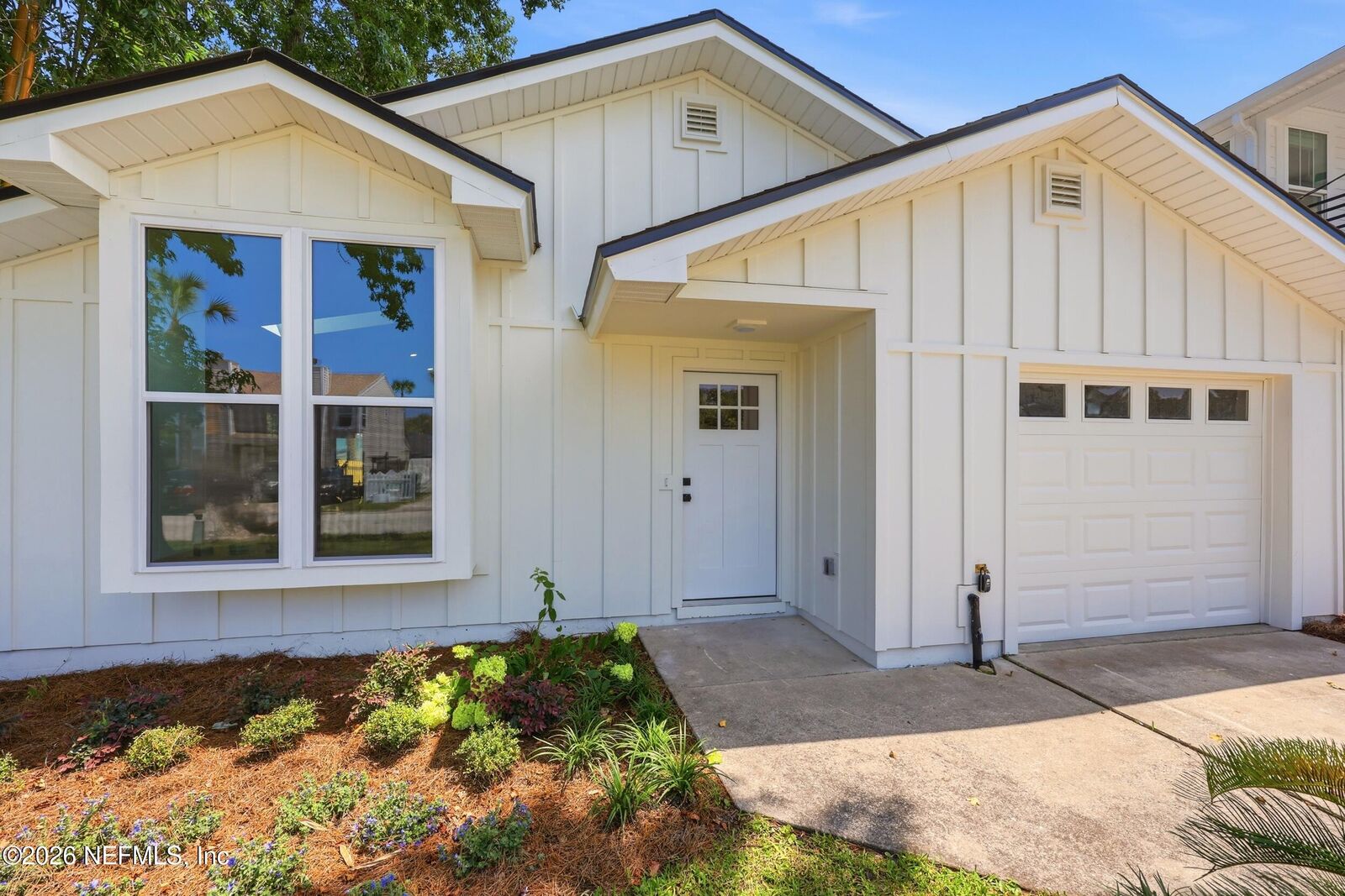 Property Photo:  612 Lower 8th Avenue S  FL 32250 