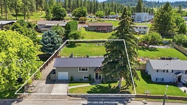 Property Photo:  741 S Chester St  WA 99114 