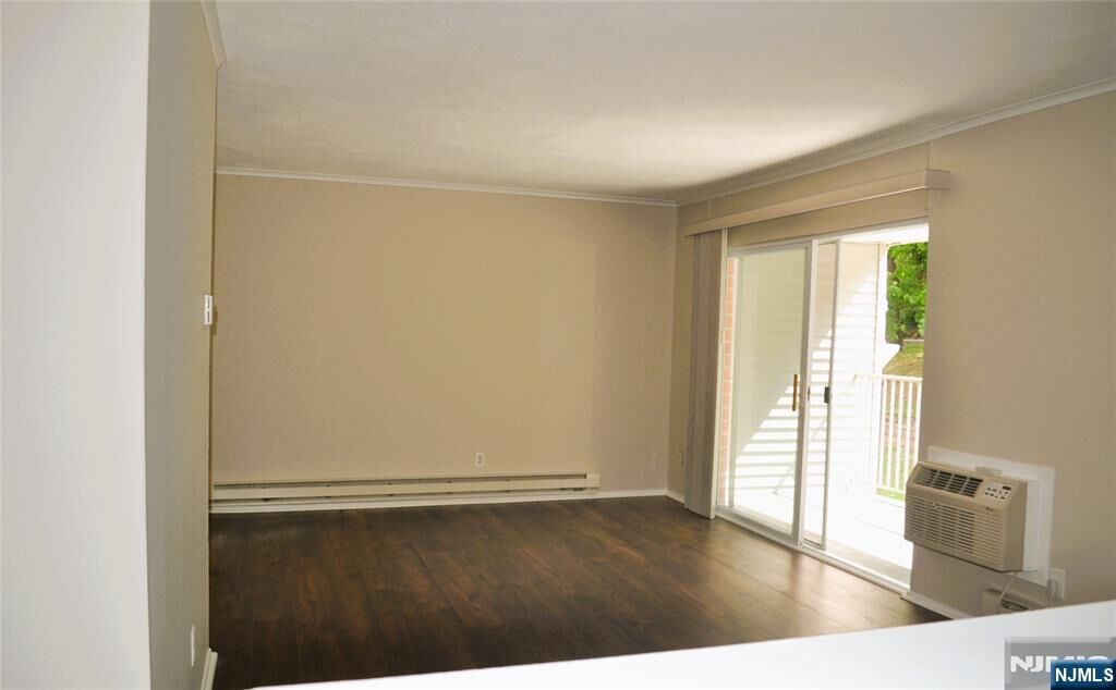 Property Photo:  2350 W Route 10  NJ 07950 