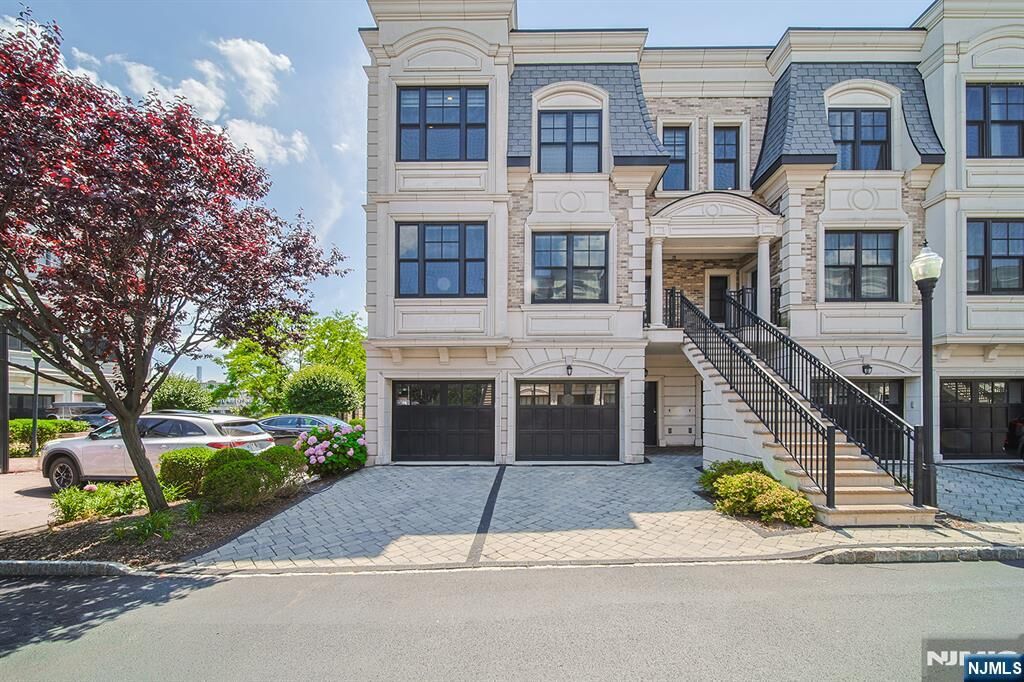 Property Photo: 35 Marquis Court NJ 07020